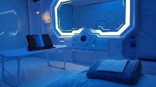 Apollo Capsule Hotel