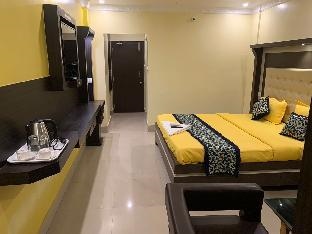 Hotel Asish Bollywood 2 Sea View Hotel - Balcony Rooms - By Morservices