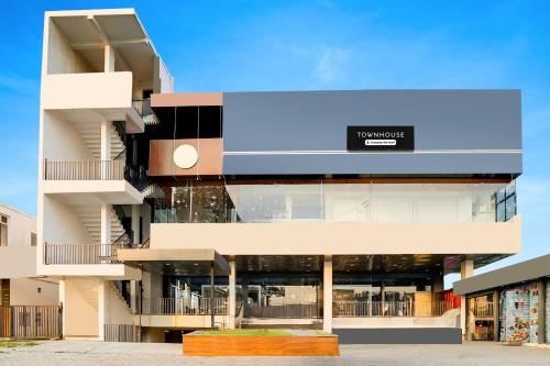 Hotel Haldwani Inn