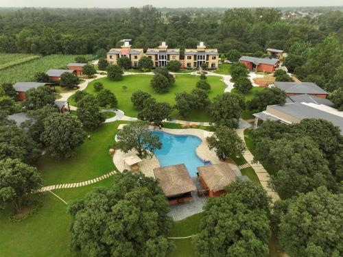 Mamaya Resort & Spa By Four Leaf Hotels