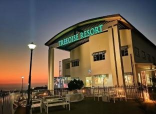 Goroomgo Treeiose Resort Baddi