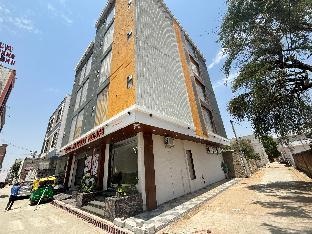 Hotel Hanuman Palace