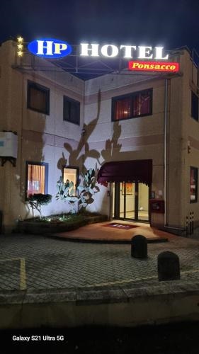 Hotel ponsacco hp