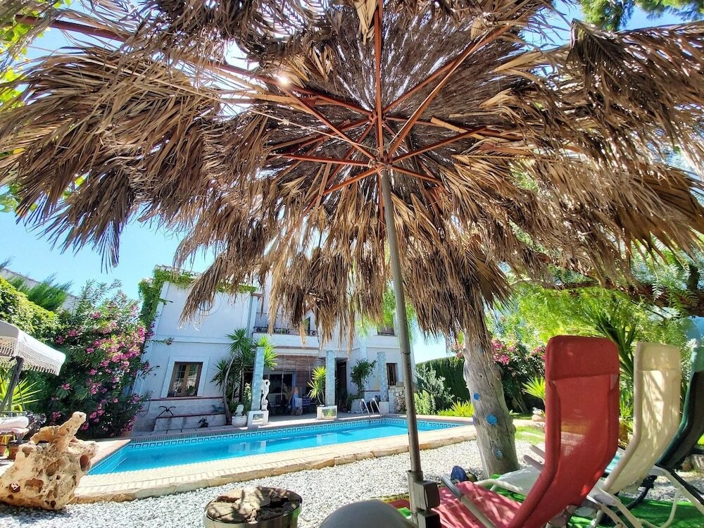 Villa With 6 Bedrooms in Padul, With Wonderful Mountain View, Private