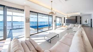 Oberman Pet friendly Pool Villa