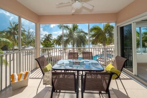 Colonial Kai by Cayman Vacation