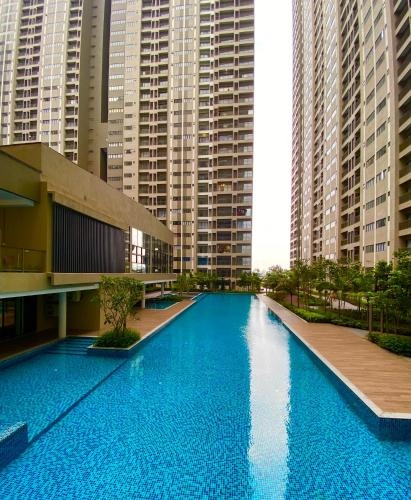 Studio with Rooftop Pool at Youth City Nilai by D'KAY HOMES, near USIM KLIA