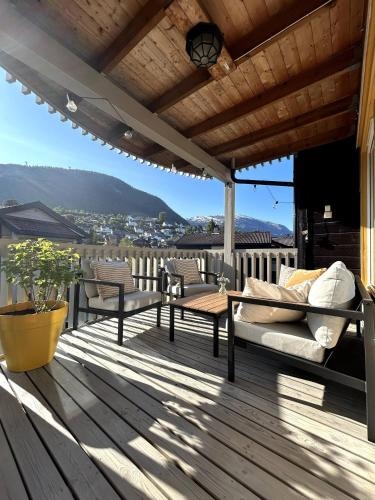 Central Apartment With a View