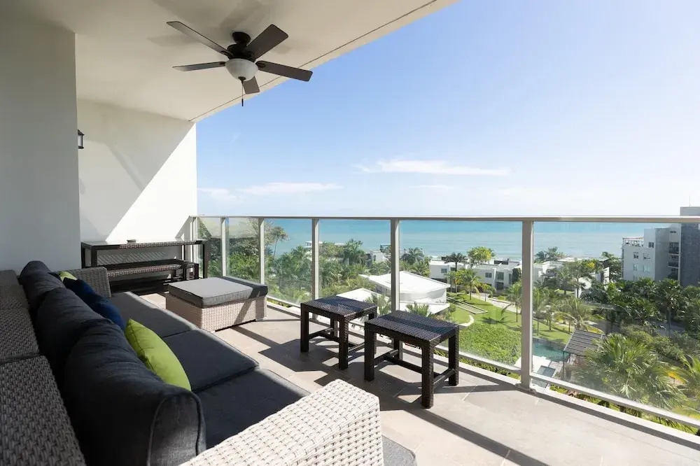 The Big Family Condo by Acomodo