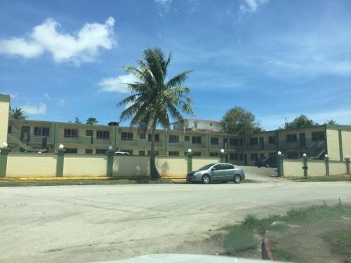 Beautiful 2 Bedroom 1 Bath