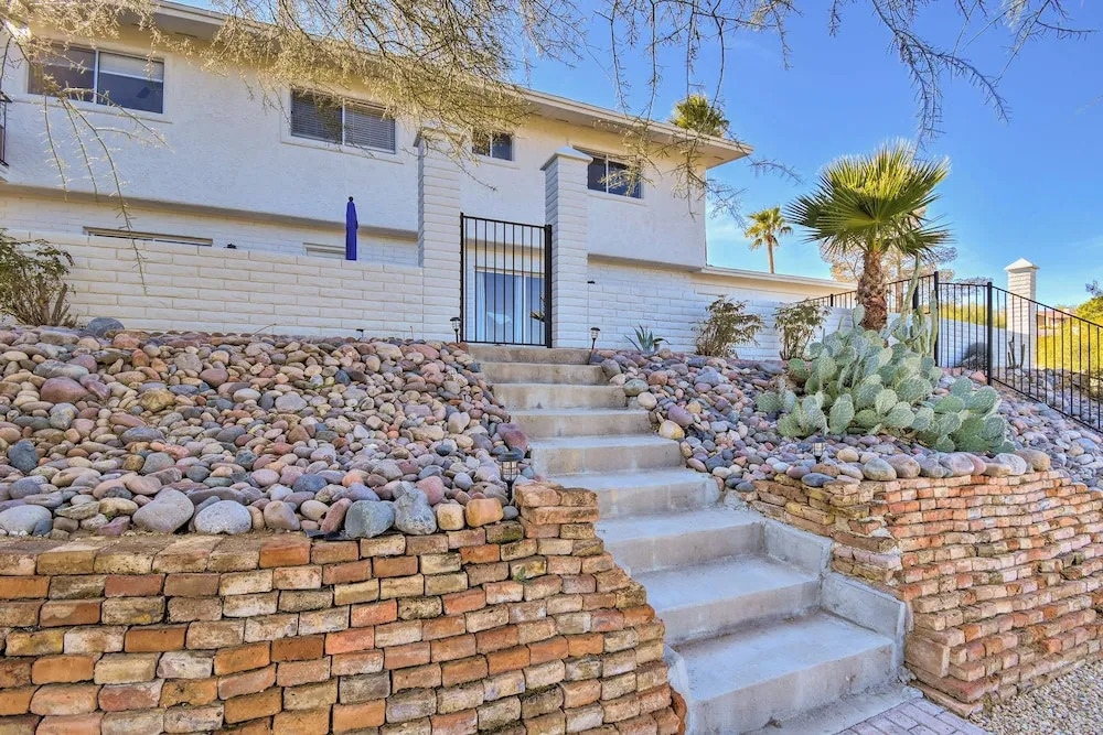 Fountain Hills Home w/ Pool & Mountain Views