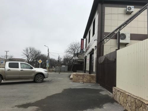 Guesthouse On Estokskaya 106V