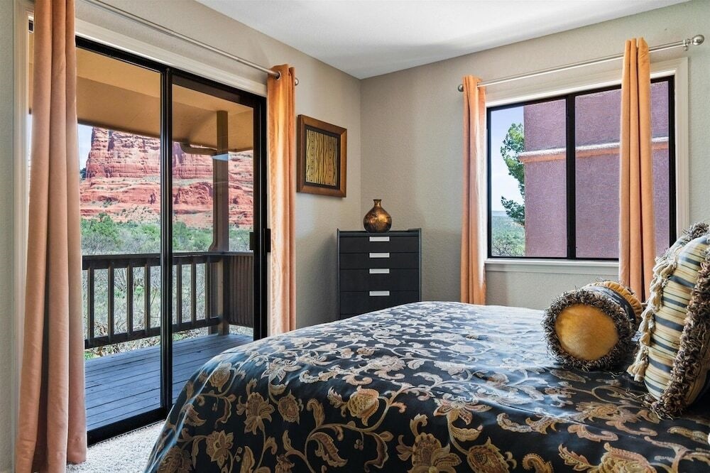 100 @ Bell Rockcondo- Toroweap 2 Bedroom Condo by RedAwning