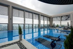 Beachfront Luxury Apartment - Rooftop pool - Da Nang