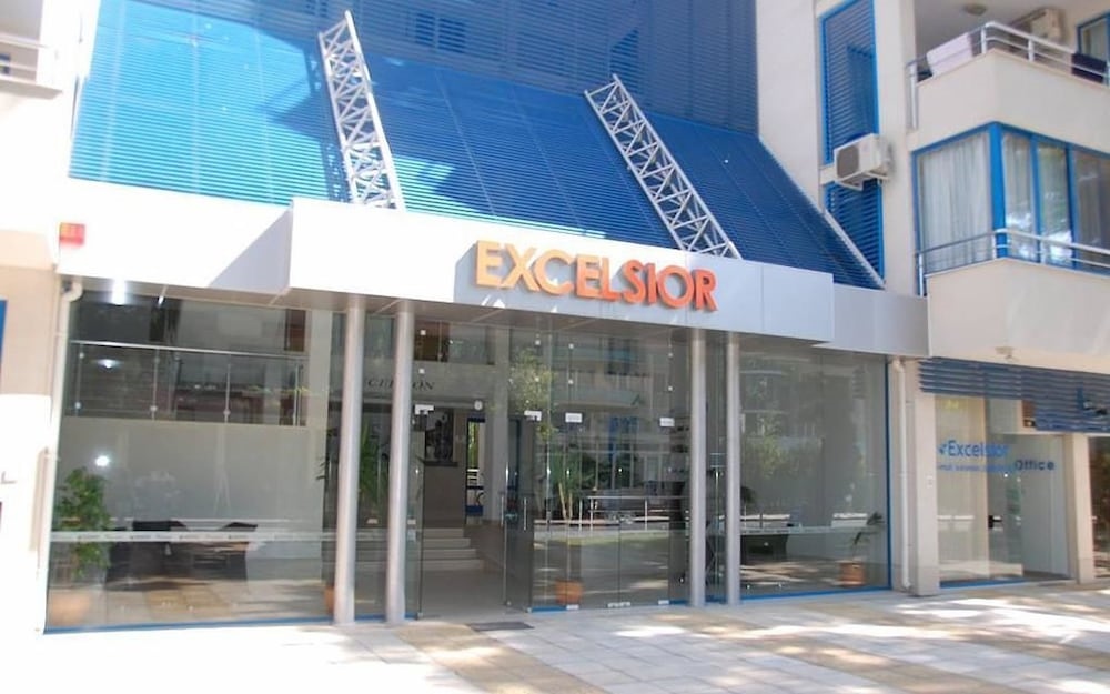 Aparthotel Excelsior