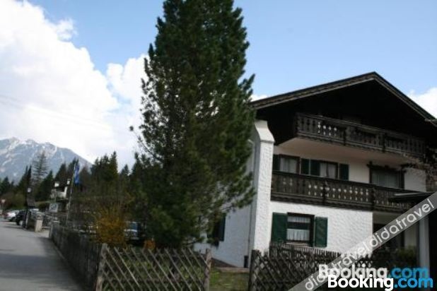 Gastehaus Kayetan