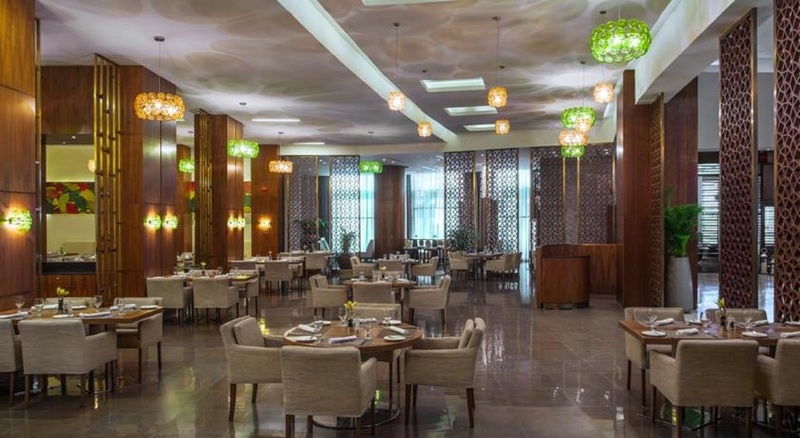 Bay La Sun Hotel & Marina