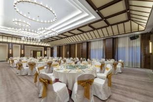 Shanwei Huafa Qingquangu Hot Spring Resort Hotel