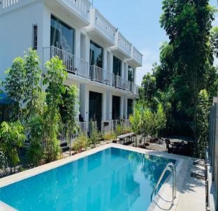 Auro De Besha Resort