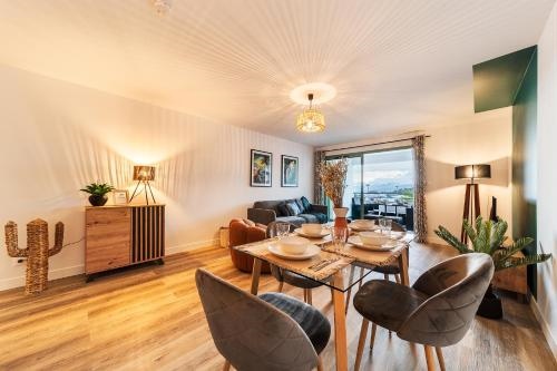 Appartement spacieux avec vue