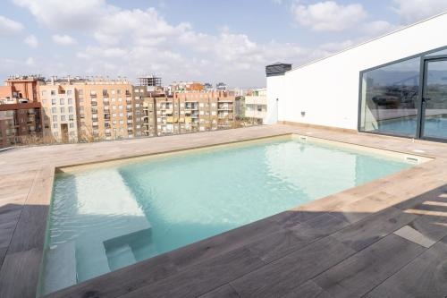 Apartamento de diseA±o con piscina y gimnasio By ElConserje