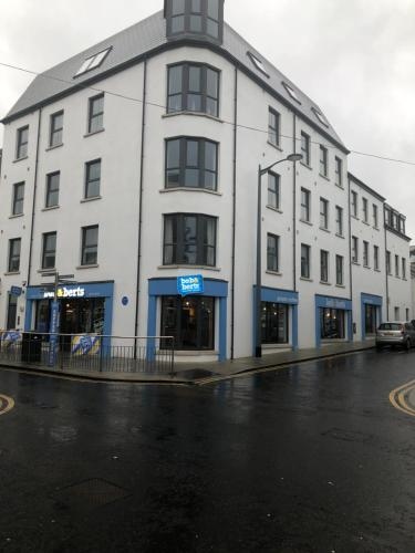Luxury Apartment in the Heart of Portrush Main St