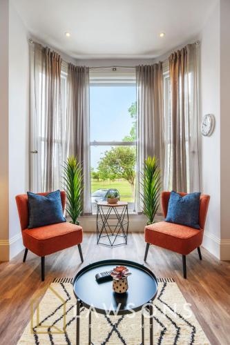 Executive Living by Lawsons 3 Bed 3 Bath Apartment