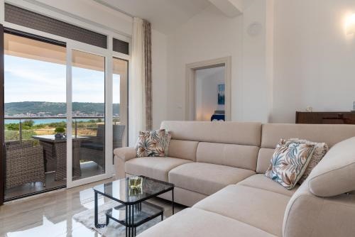 Amazing sea view apartment Romantica