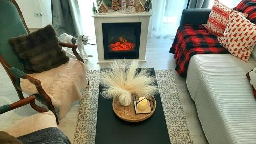 Design Maisonette bis 7 Pers Vollwertige KA?che Parkplatz WiFi Garten Terrasse