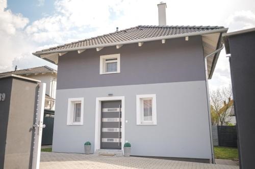 Laura Luxury Apartman Gyenesdias