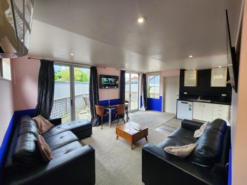 A Stones Throw From Town A frame