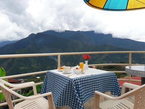 Hostal Kurmi - Coroico