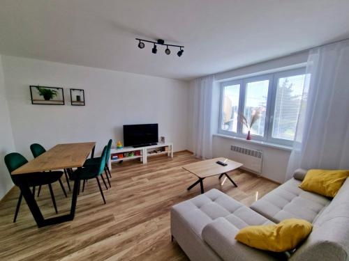 Lovely Apartment Vadas