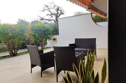 Casa Azzurra - intero appartamento con piscina