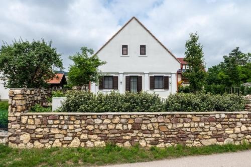 Viktoria Kohaz Koveskal