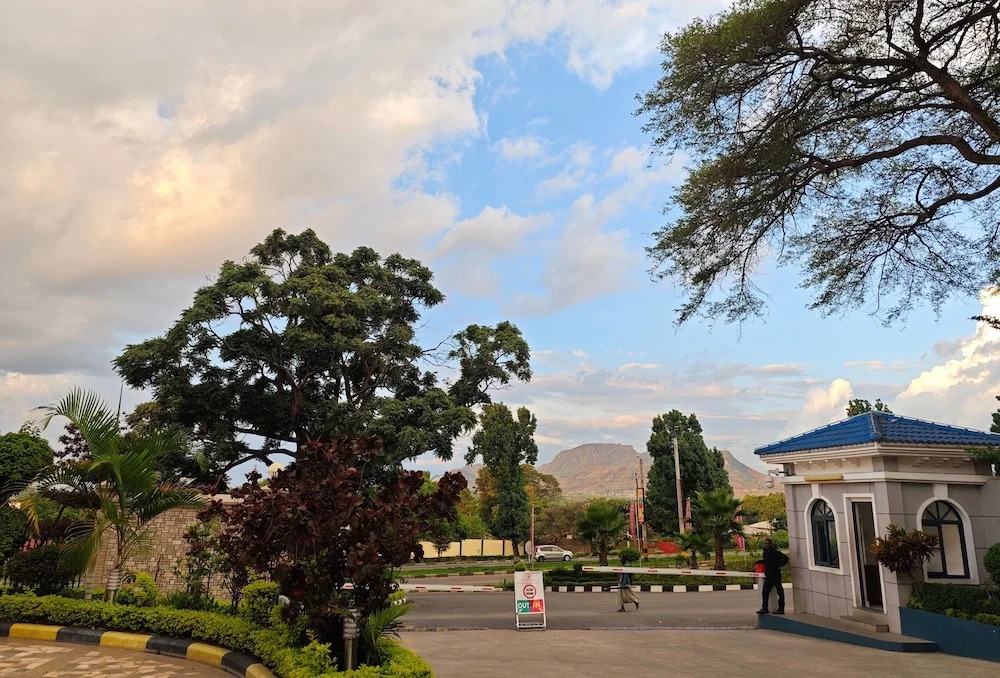 Golden Peacock Hotel Blantyre