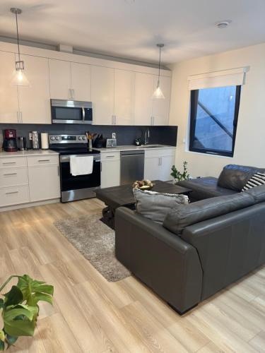 Beautiful 2 Bedroom suite