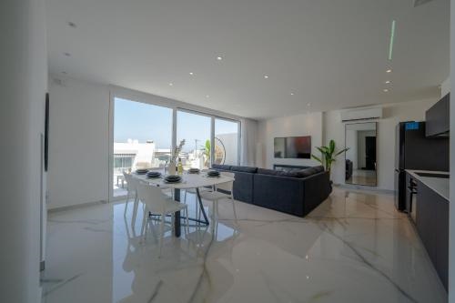 Luxury brand new holiday apartments TOP location