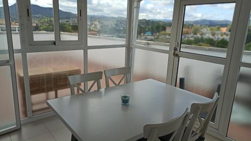Amplio atico con terraza y vistas