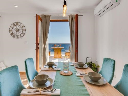 Magic Sea View Apartments Rina