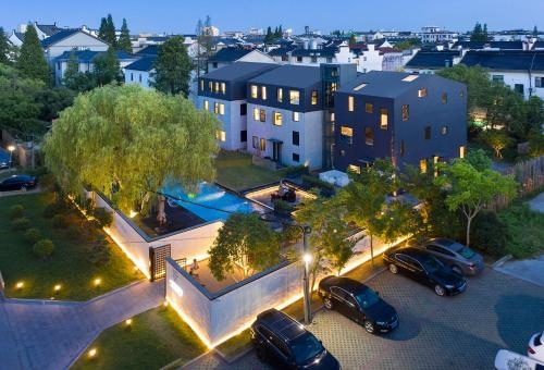Wuzhen Yinshuxiangshe Design Hotel Xizha Scenic Area South Gate Branch