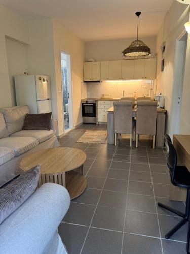 Corali Luxury Beach Apartment