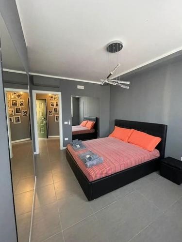 ERMAN HOUSE Perla nera veneziana