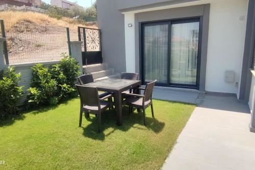 25 m2 Studyo Daire 2 Banyo Mutfak