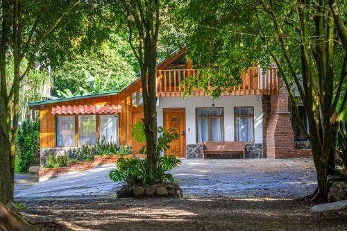 Casa Violeta Home rentals