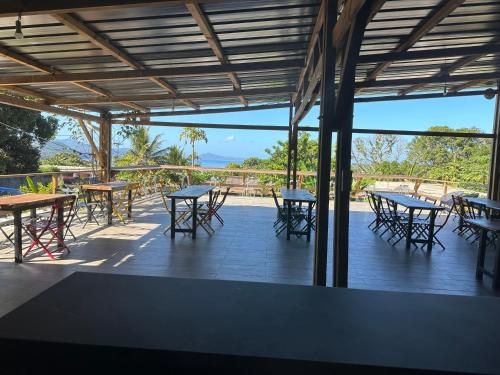 Guest Mtsangamouji Studio