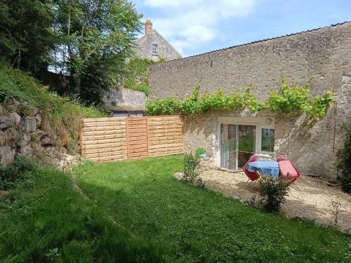 Logement entier dans village calme