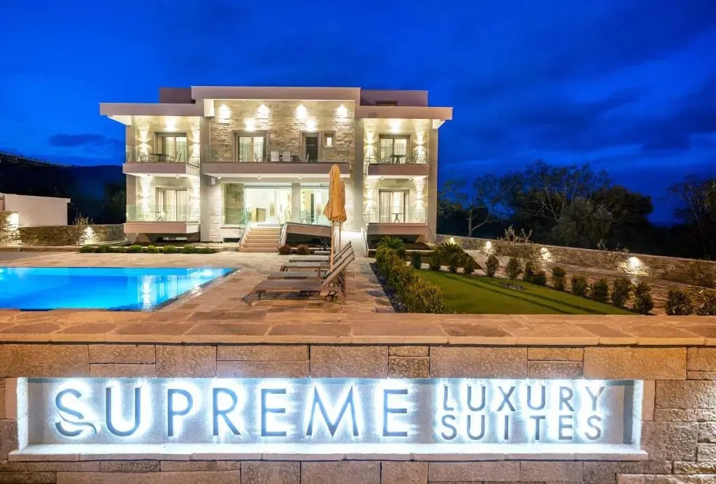 Supreme Luxury Suites