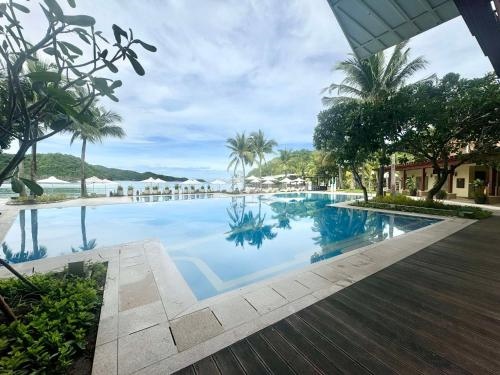 Hamilo Coast Pico De Loro - Sunset Room at Pico