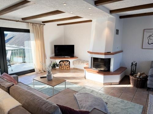 Eifelstube Cozy 130 sqm apartment with big sun terrace